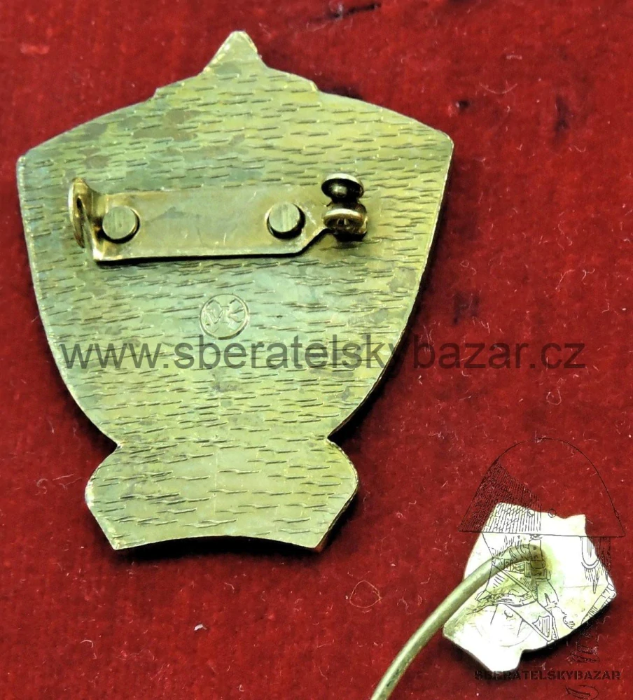 Odznak - SVAZARM ZA OBĚTAVOU PRÁCI - I Zlatý - v krabičce s miniaturou 