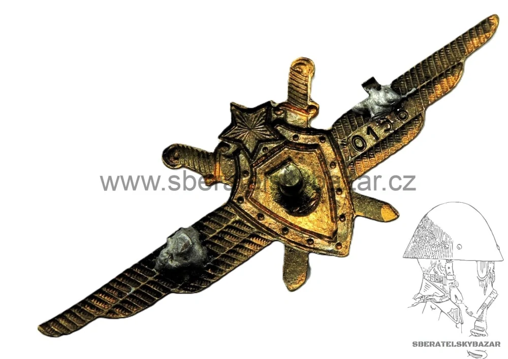 Odznak pilota 3. třídy ČSLA - Světlejší smalt - nízké číslo 