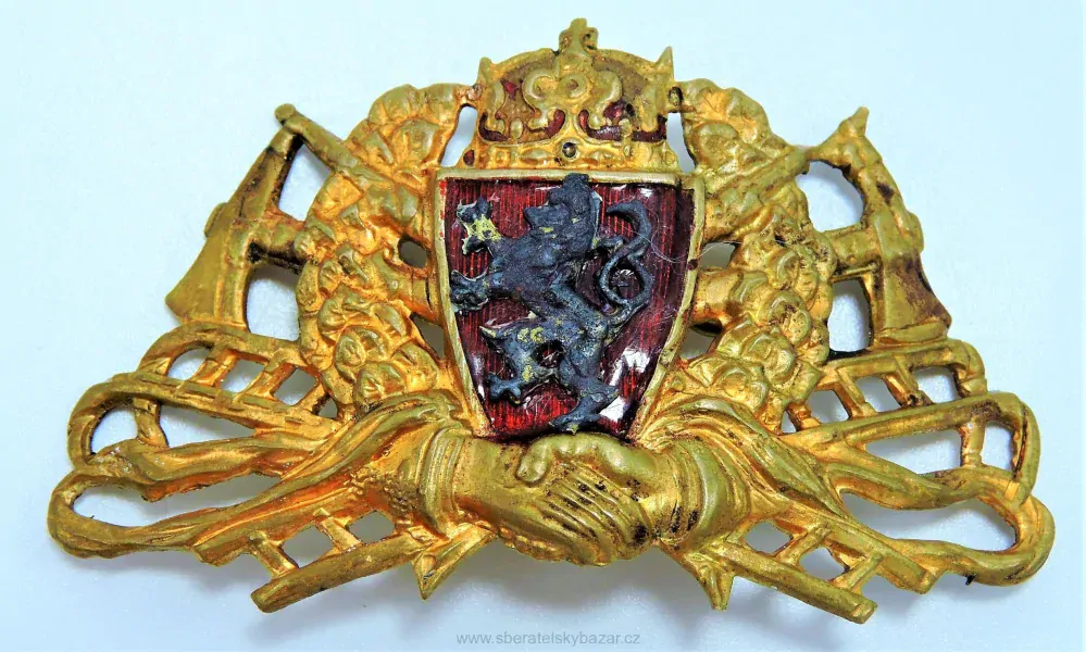 Velký přilbový hasičský odznak Čechy 1918