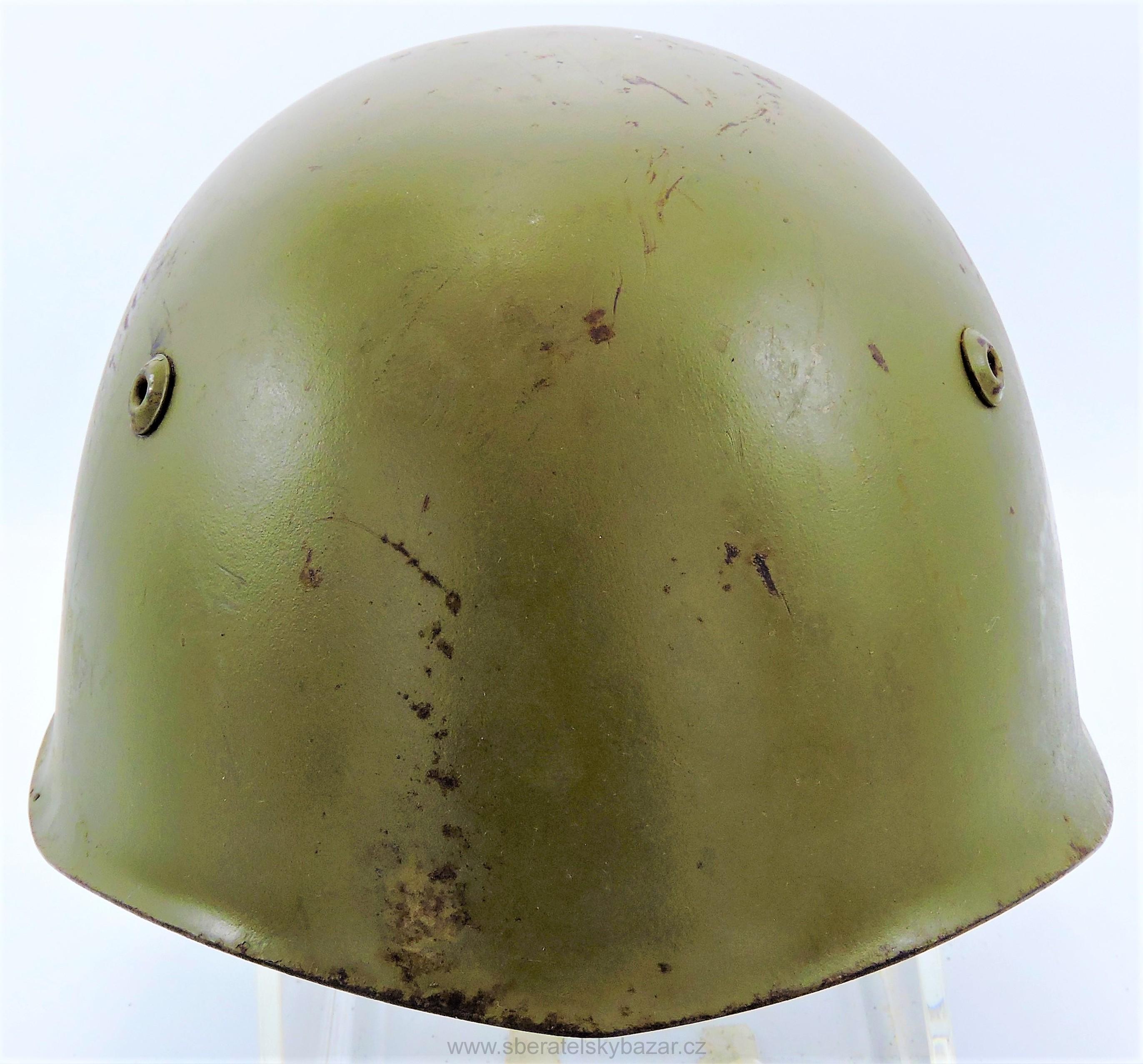 Italská přilba M33